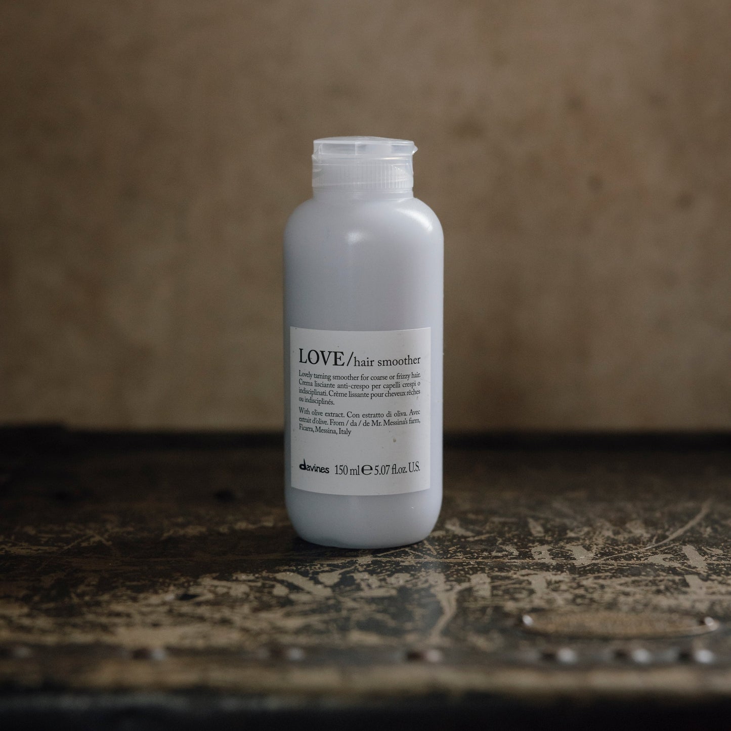 LOVE Hair Smoother by Davines