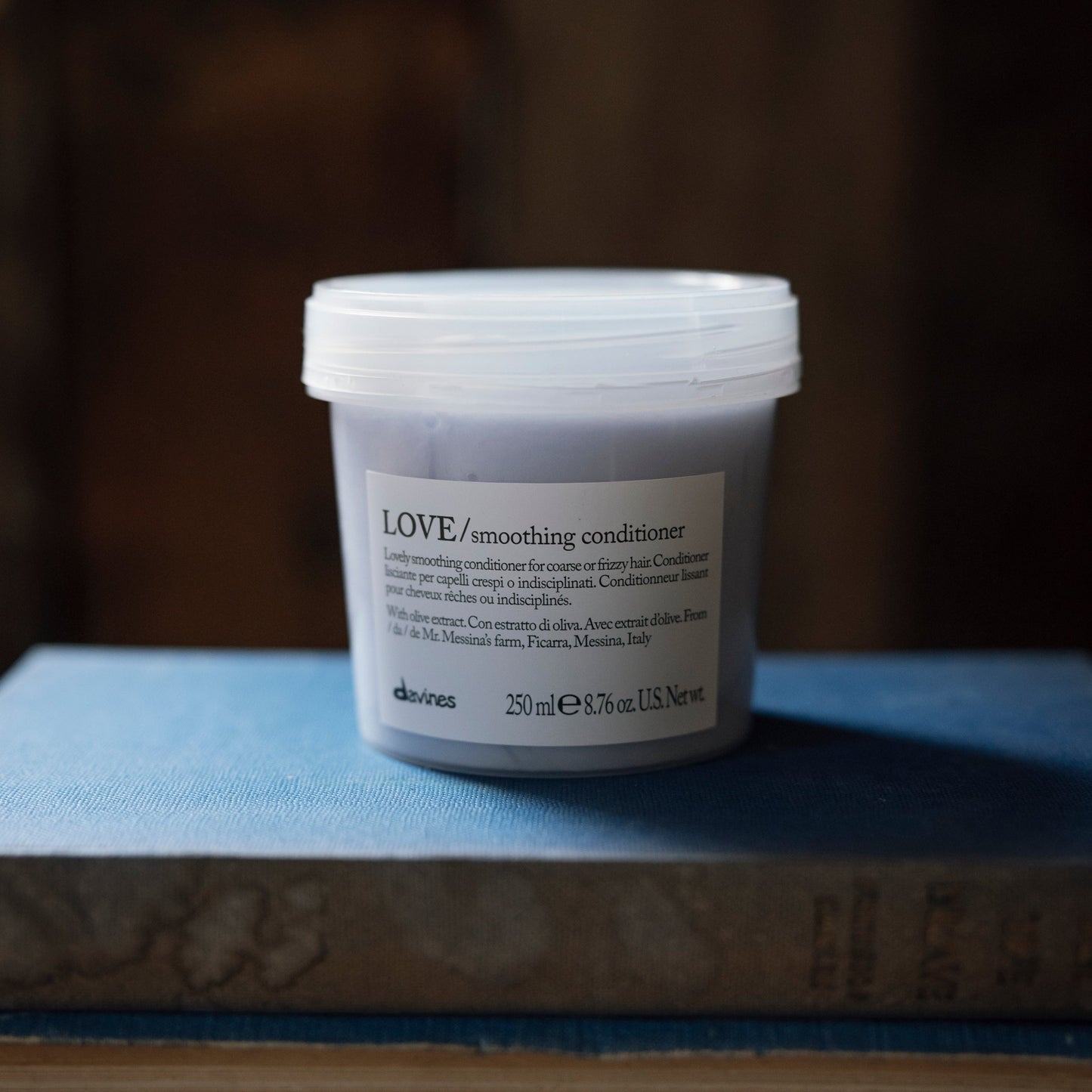 LOVE Smooth Conditioner by Davines